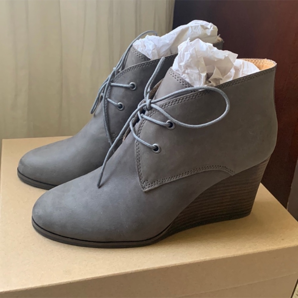 Nwt wedge bootie